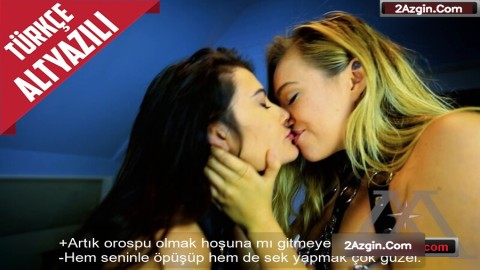 Mistik Güçleri Olan Kızlar Pizza Getiren Kuryeyi Etkisiz Hale Getirip Seks İçin Kullandılar