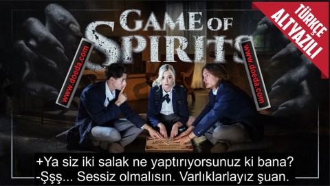 Liseli Kız Sınıf Arkadaşlarına Uyup Bayram Kutlama Ayini Ayağına Sikildi